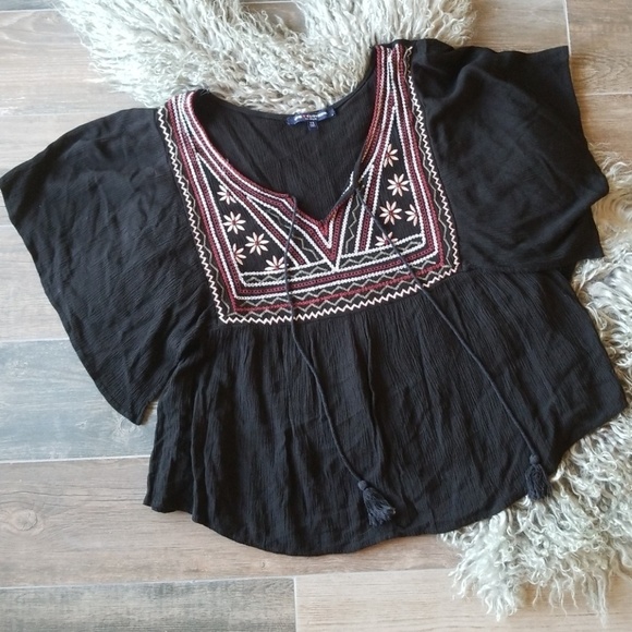 one clothing Tops - Embroidered Boho Blouse
